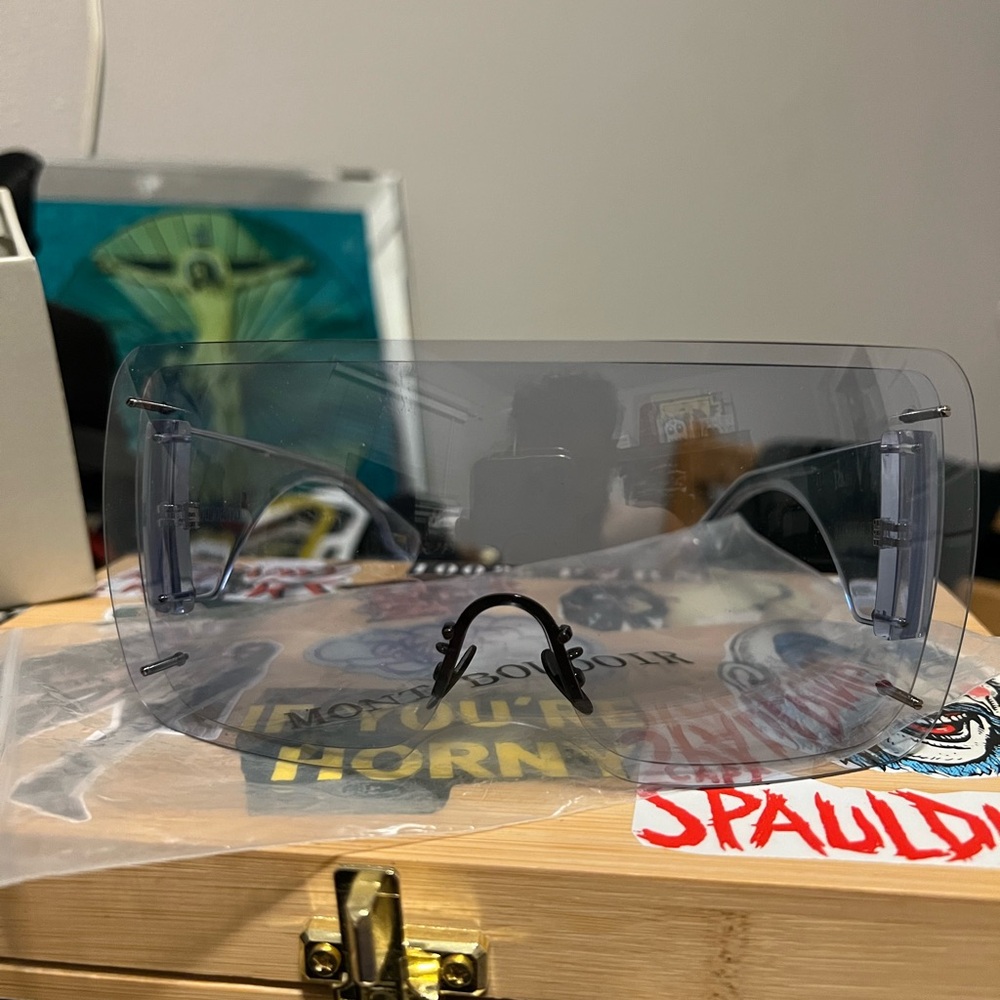 MontBoudoir limited edition glasses